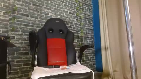 Snapshot of iam_samy__ chatting on October 9, 11:30 am Samy online show from October 9, 11:30 am