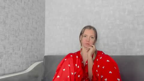 Snapshot of iam_venus chatting on December 14, 7:58 am Venus online show from December 14, 7:58 am