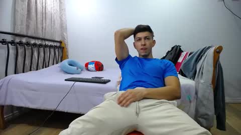 Snapshot of iam_yourbabyprincess_xd chatting on January 29, 11:14 pm iam_yourbabyprincess_xd online show from January 29, 11:14 pm