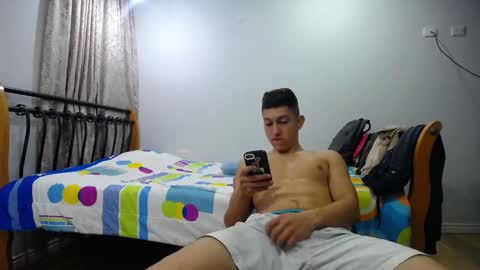 Snapshot of iam_yourbabyprincess_xd chatting on March 4, 5:00 am iam_yourbabyprincess_xd online show from March 4, 5:00 am