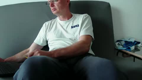 iamachim online show from September 25, 4:32 pm