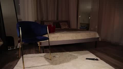 Snapshot of iamclaire_ chatting on February 11, 11:43 pm Claire online show from February 11, 11:43 pm