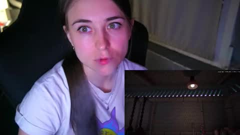 Dervindella online show from September 19, 5:02 pm