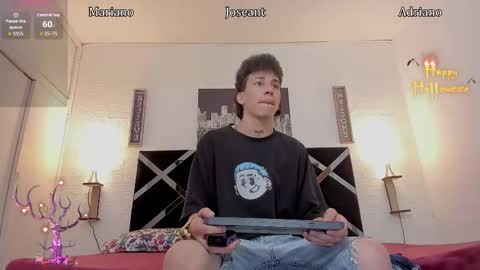 Snapshot of iamduque chatting on October 18, 3:53 am Iam Joseant online show from October 18, 3:53 am