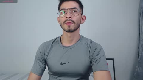 Snapshot of iamgdaniel chatting on February 26, 6:47 am  INDEPENDENT MODEL online show from February 26, 6:47 am