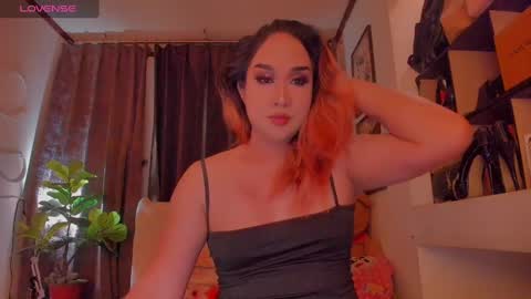 Snapshot of iamjazzmine chatting on March 10, 3:01 am Miss Jazzmine online show from March 10, 3:01 am