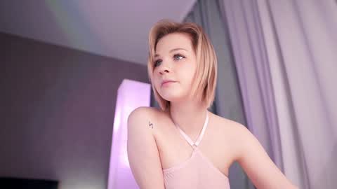 Snapshot of iamninamint chatting on January 21, 5:30 pm Nina online show from January 21, 5:30 pm