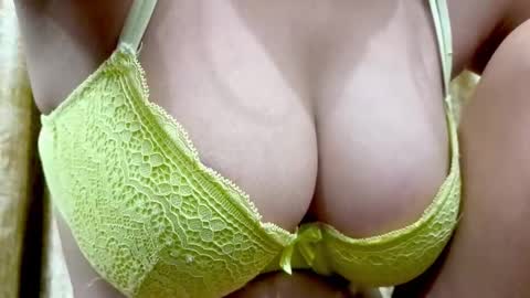 Iamnidhicam online show from February 4, 5:35 am