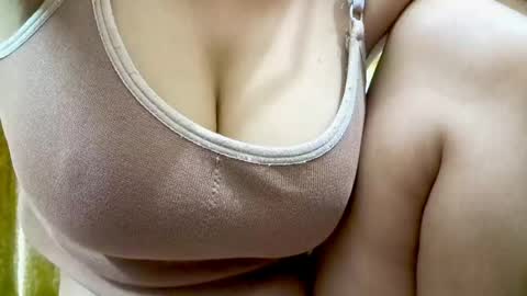 Iamnidhicam online show from April 13, 11:48 am