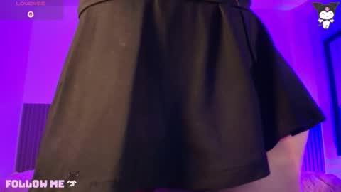 V I C T O R I A online show from February 12, 7:53 pm