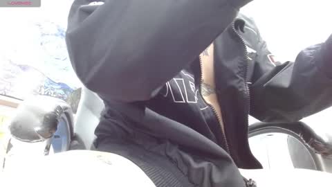 ian online show from November 13, 3:38 am