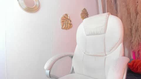 ian  online show from September 11, 2:55 am