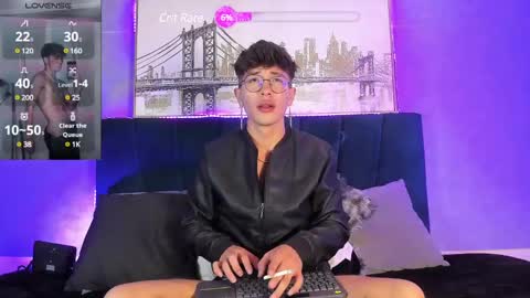 Andrew online show from December 12, 1:10 am