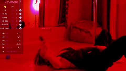 Snapshot of ice_ba_by chatting on November 14, 11:57 pm Milena online show from November 14, 11:57 pm