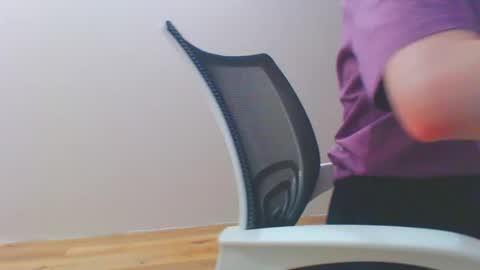 Snapshot of icebaby16 chatting on January 20, 2:36 pm Ice online show from January 20, 2:36 pm