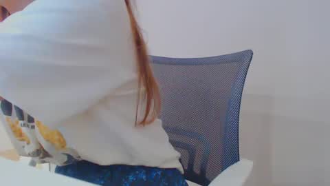 Snapshot of icebaby16 chatting on March 6, 7:47 am Ice online show from March 6, 7:47 am