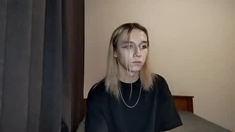 Snapshot of icebenz chatting on November 19, 1:33 pm Jade online show from November 19, 1:33 pm