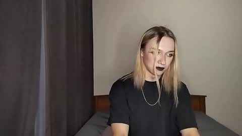 Snapshot of icebenz chatting on December 18, 2:34 pm Jade online show from December 18, 2:34 pm