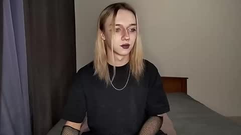 Jade online show from December 19, 3:08 pm