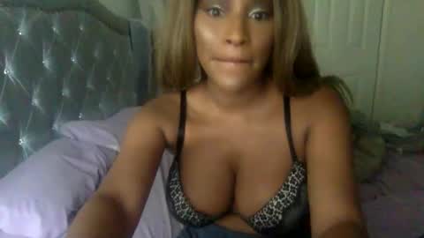 Snapshot of icedcoffeex chatting on January 3, 8:11 pm icedcoffeex online show from January 3, 8:11 pm