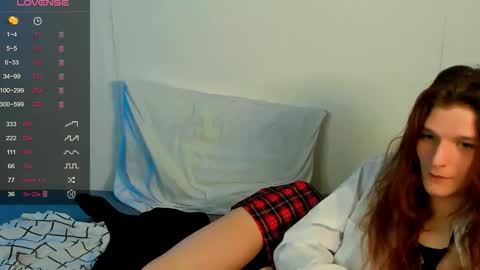 Snapshot of iceseeker2 chatting on January 9, 10:00 pm Mike online show from January 9, 10:00 pm