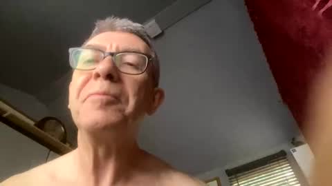 ComePlayWithMe online show from January 20, 9:13 am