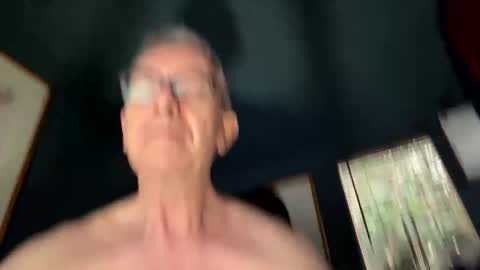 ComePlayWithMe online show from January 19, 9:57 am