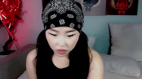 Snapshot of ichiben chatting on December 5, 3:26 am ichiben online show from December 5, 3:26 am