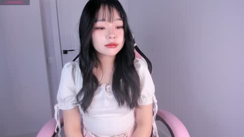 Hitomi   online show from December 5, 5:04 am