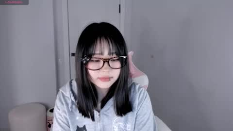 Hitomi   online show from February 1, 6:56 am