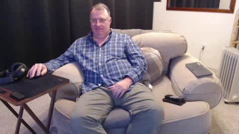 Christopher online show from December 5, 12:30 am