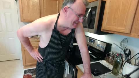 Christopher online show from February 25, 9:46 pm