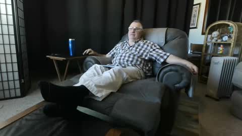 Christopher online show from October 7, 5:32 pm