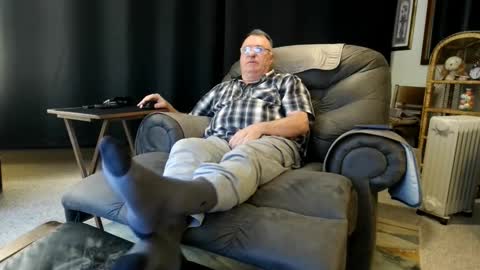 Christopher online show from October 16, 1:06 am