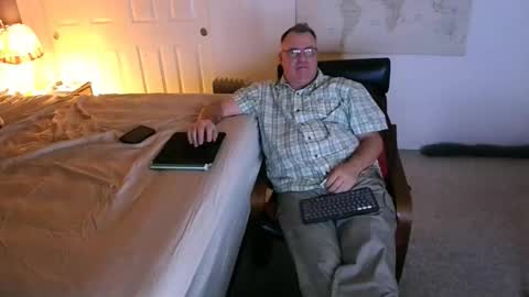 Christopher online show from October 22, 2:50 pm