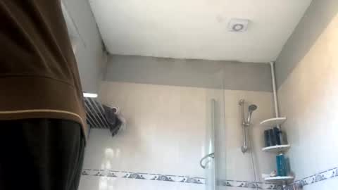 Snapshot of icums4u chatting on January 3, 1:14 pm icums4u online show from January 3, 1:14 pm