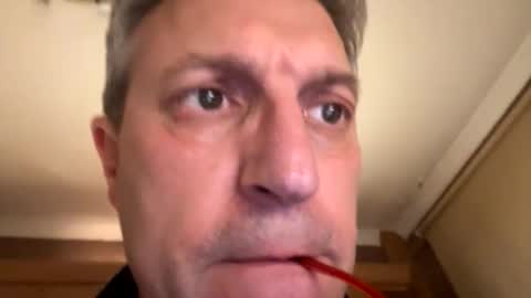 Snapshot of icums4u chatting on October 7, 9:34 pm icums4u online show from October 7, 9:34 pm