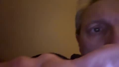 Snapshot of icums4u chatting on November 18, 10:47 pm icums4u online show from November 18, 10:47 pm