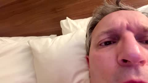 Snapshot of icums4u chatting on November 30, 8:07 am icums4u online show from November 30, 8:07 am