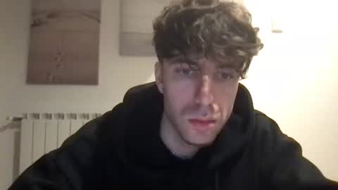 Snapshot of icyninesix chatting on December 14, 1:17 am icyninesix online show from December 14, 1:17 am