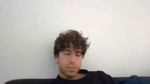 Snapshot of icyninesix chatting on December 1, 9:31 pm icyninesix online show from December 1, 9:31 pm