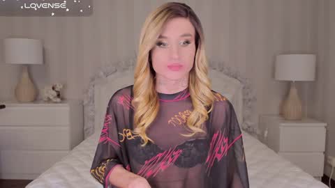 Kesha     - subscribe for more explicit content online show from January 13, 9:31 pm