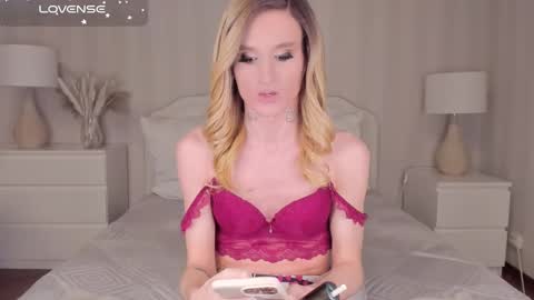 Kesha     - subscribe for more explicit content online show from February 17, 3:42 pm