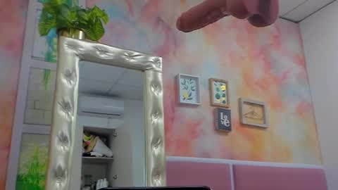 Idiris online show from January 9, 9:58 pm