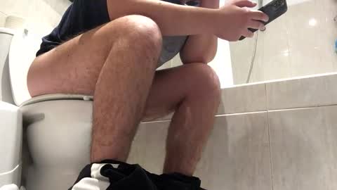 Snapshot of idkwhattowatch chatting on September 29, 11:26 am idkwhattowatch online show from September 29, 11:26 am