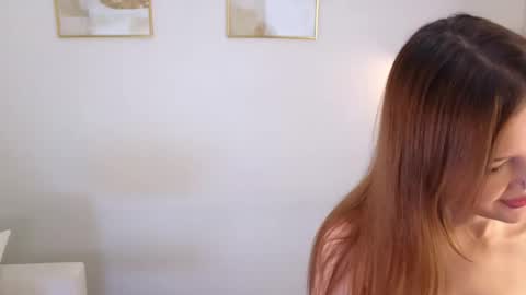 Snapshot of ifiwasyourgf chatting on September 25, 7:23 am Lisa online show from September 25, 7:23 am