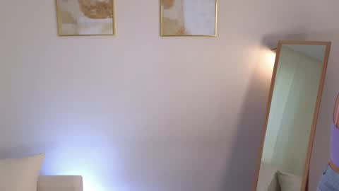 Snapshot of ifiwasyourgf chatting on November 24, 8:03 am Lisa online show from November 24, 8:03 am