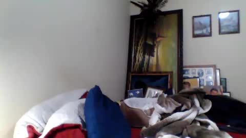 Snapshot of ifoundthegspot chatting on December 2, 6:09 am Darthmark420 online show from December 2, 6:09 am