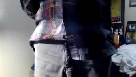 Snapshot of ifoundthegspot chatting on December 2, 11:48 am Darthmark420 online show from December 2, 11:48 am