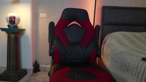 Snapshot of igor_scott chatting on November 21, 2:32 am Igor scott online show from November 21, 2:32 am